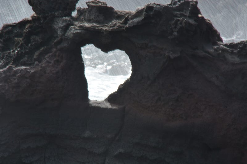 Scenic view of Maui's Heart near Nakalele Blowhole